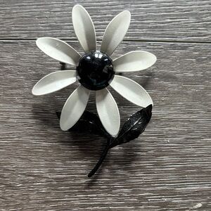 Black and White Flower Brooch